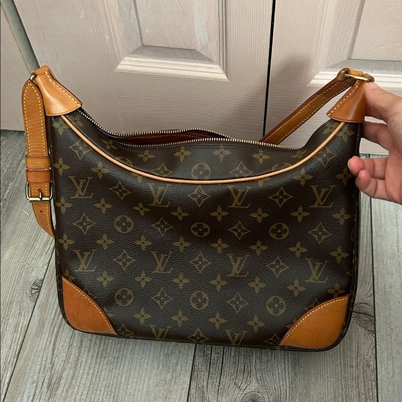 Louis Vuitton Brown and Tan Monogram Hobo Bag - Picture 1 of 13